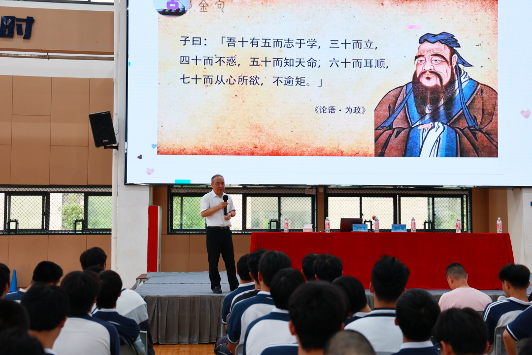 会员动态｜红旗仪表董事长周方龙先生在柳职作“少年养志”宣讲