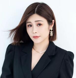 会员风采 | 薛菲菲：用 122 道工序，把木头 “翻译” 成家的样子！